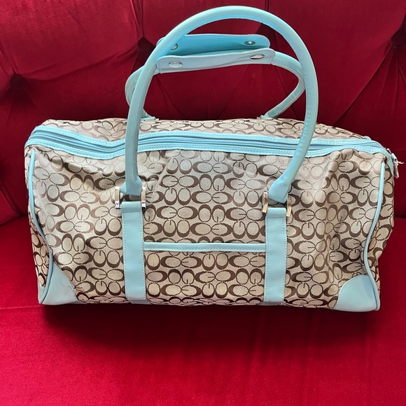 Weekender Bag - Picture 3 of 8